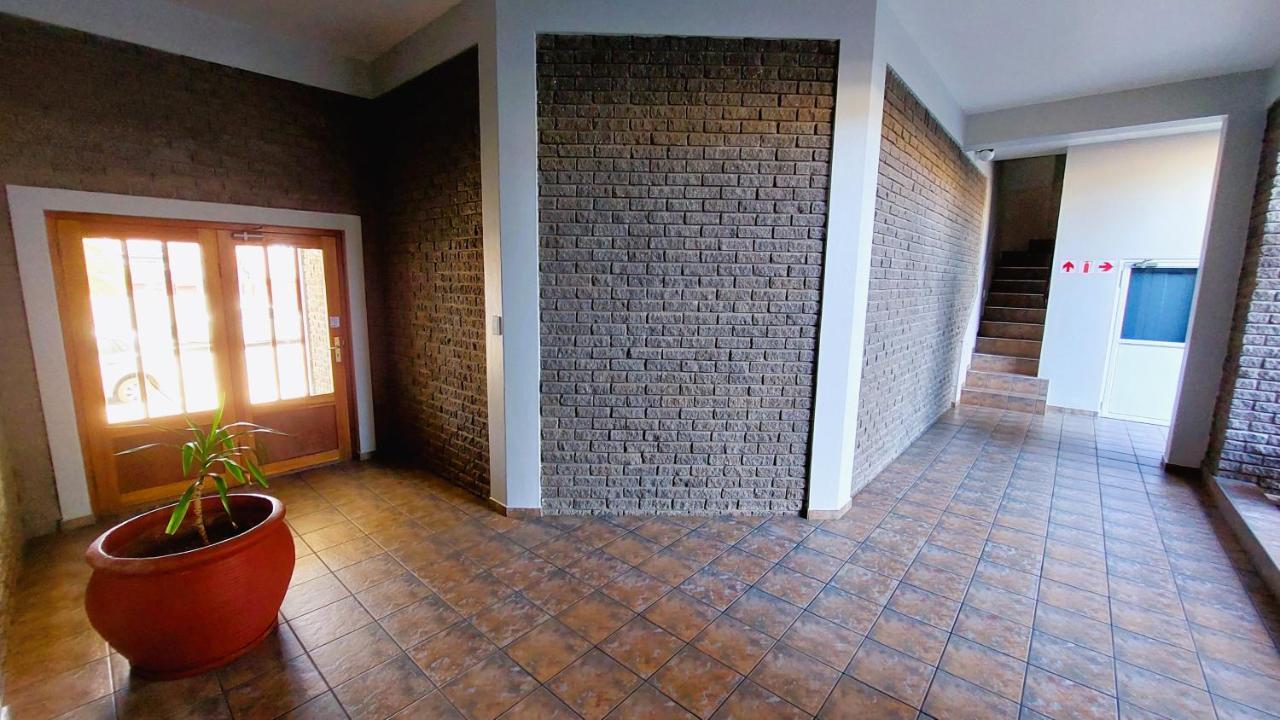 Nautilus 2 Bedroom Self-Catering Apartment Swakopmund Exterior foto